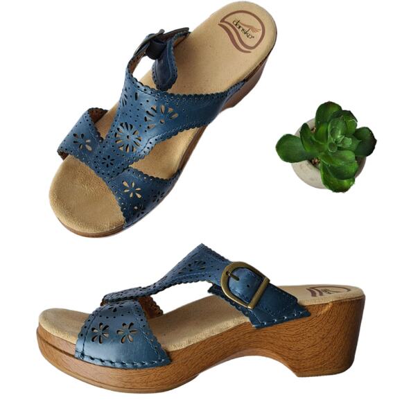 DANKSO Sapphire Laser Cut Blue Sandal Clog Size 40 (9.5-10) Comfort - Picture 1 of 8